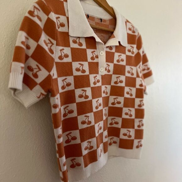 ⏱️Forever 21 Cherry Checkered Sweater Knit Top - Picture 2 of 5